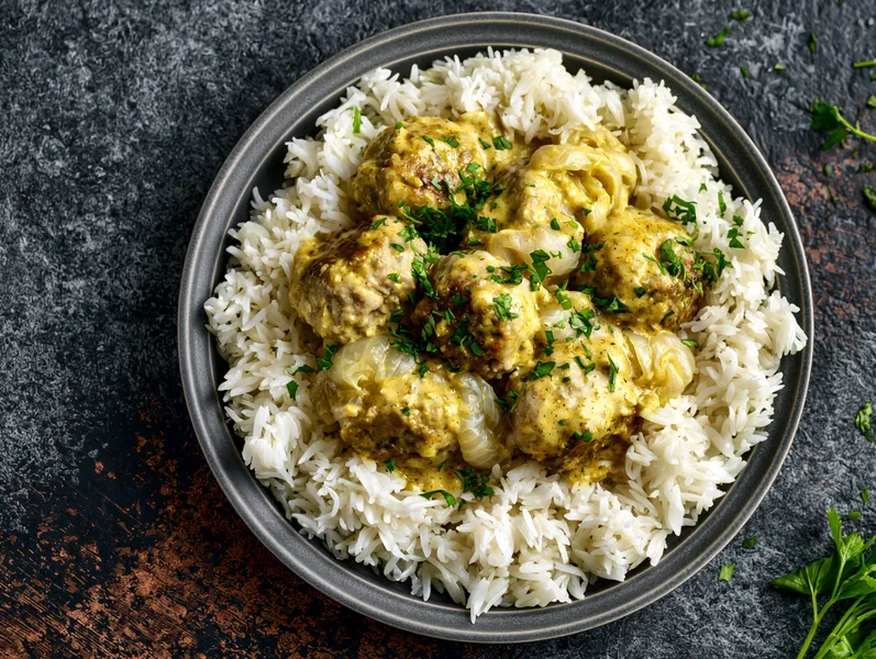Kokos boller i karry med jasminris - Planomo